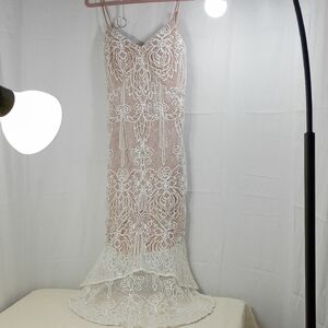 DO+BE ,  White Lace Maxi Dress